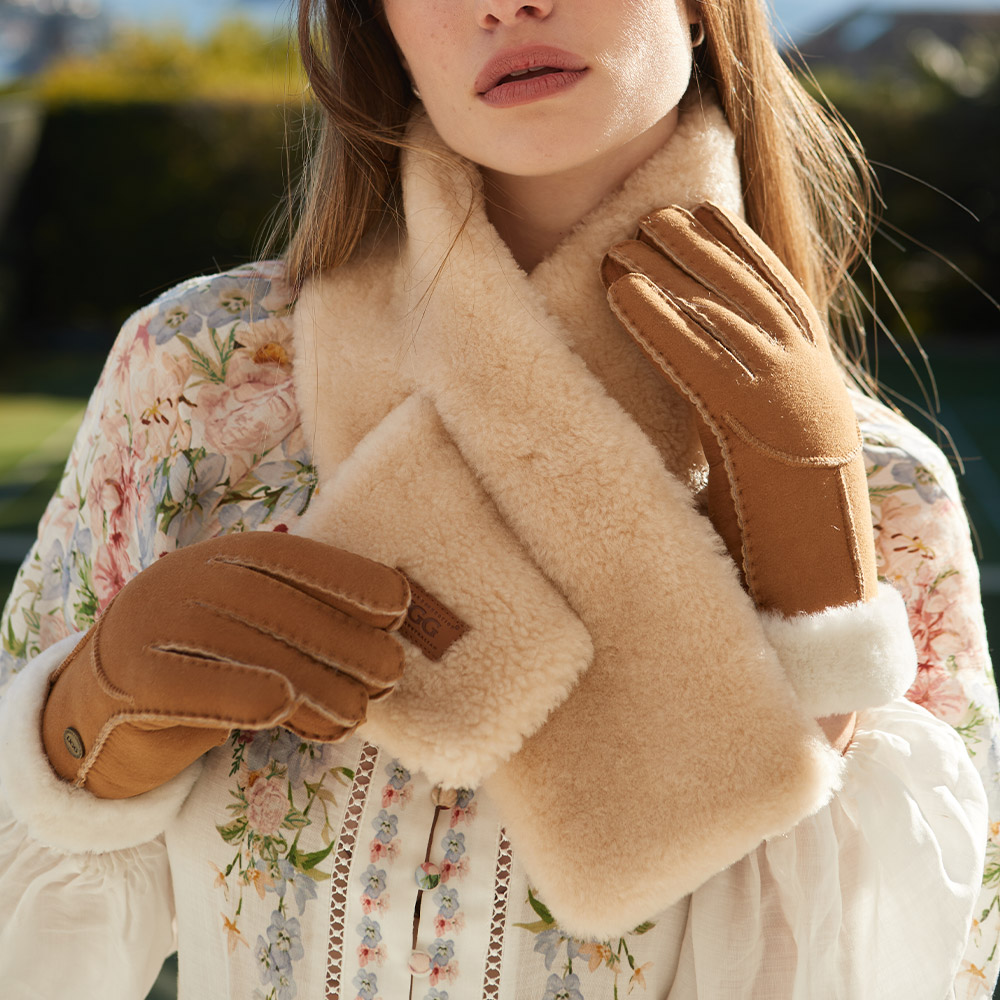 Touch Screen Sheepskin UGG Gloves 8 CS067-C