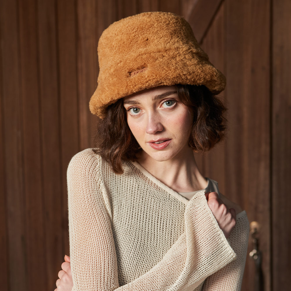 Curly Wool UGG Bucket Hat 6 CS068-C