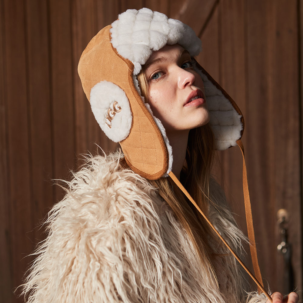 Sheepskin UGG Trapper Hat 10 CS087-C