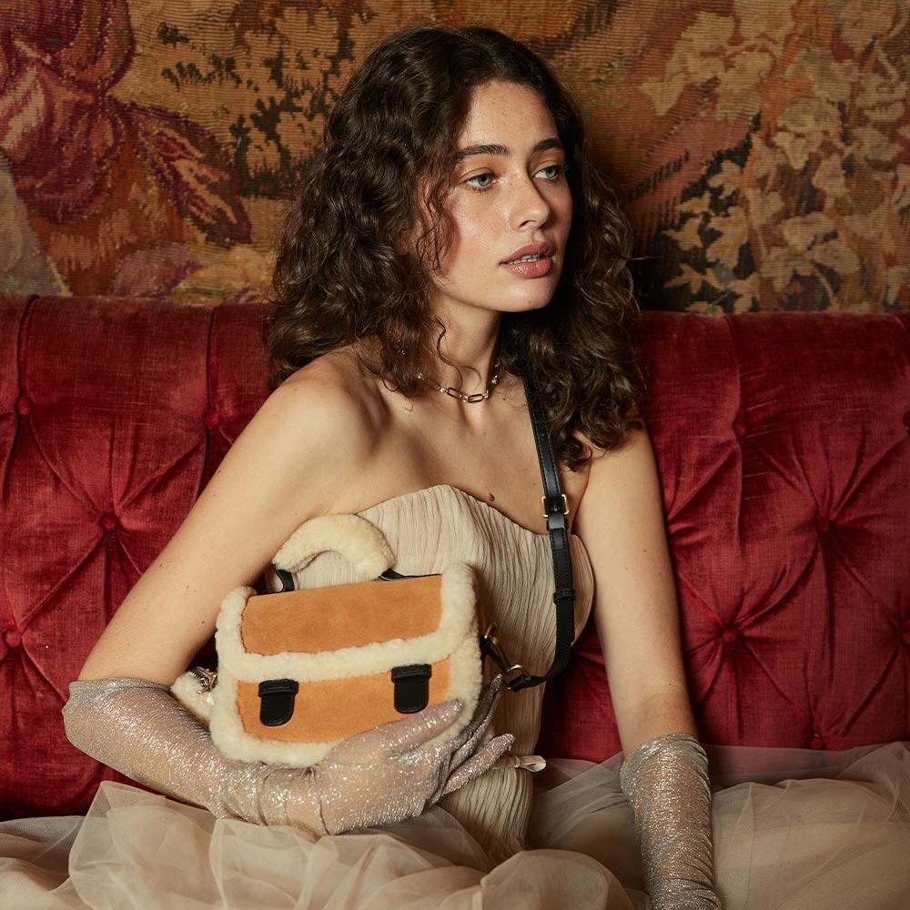 Sheepskin UGG Box Bag 4 OZB004-C