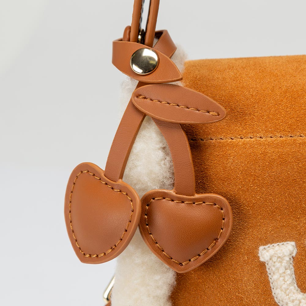 Shearling Logo UGG Handbag 7 OZB015-C