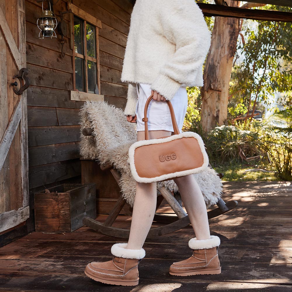 Omi Top-Handle UGG Bag 5 OZB025-C