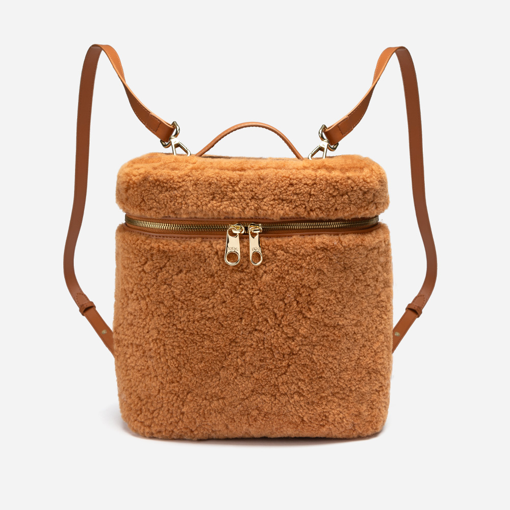 Fluffy Barrel UGG Backpack 1 OZB055-CR